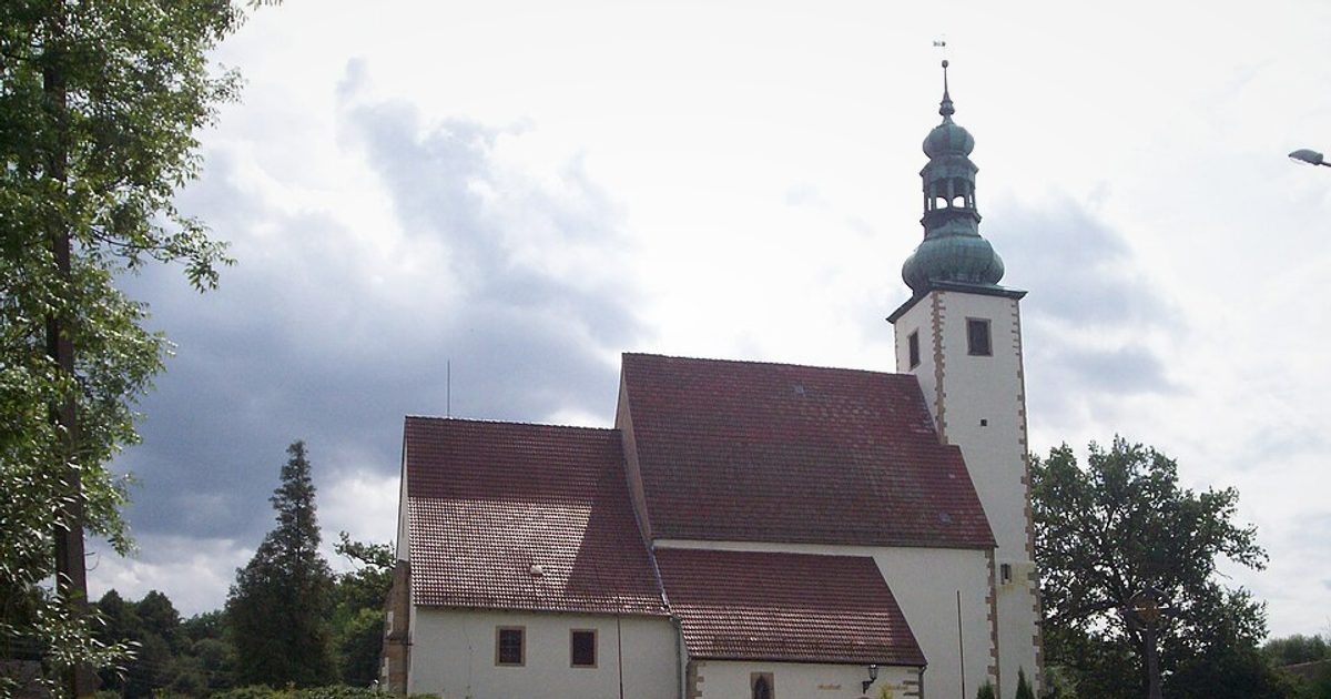 Kościół parafii Kościół św. Michała Archanioła w Czernica — zdjęcie