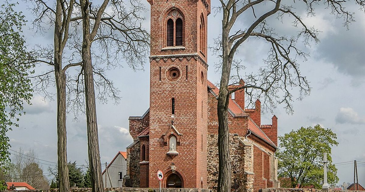Kościół parafii Kościół św. Michała Archanioła w Olszany — zdjęcie