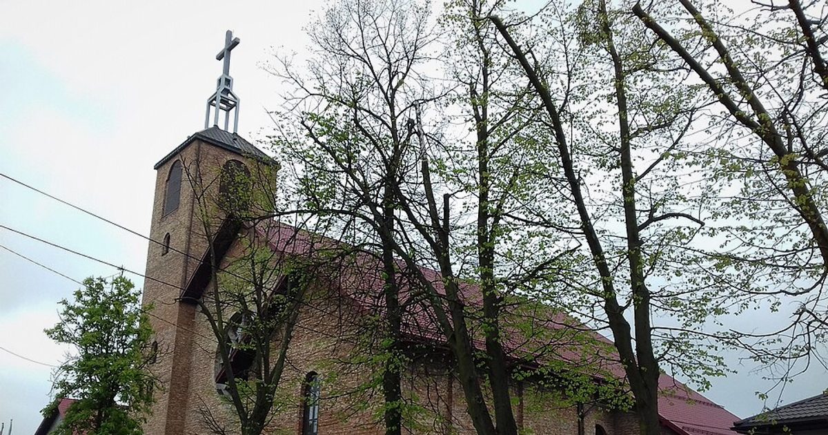 Kościół parafii Kościół św. Michała Archanioła w Piastów — zdjęcie