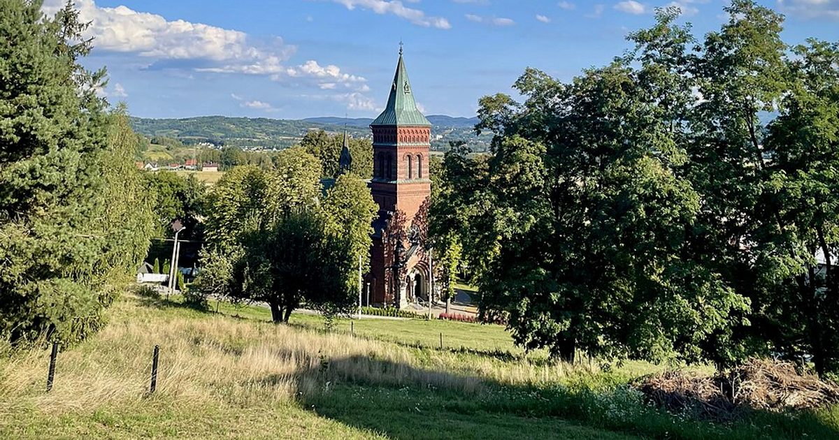 Kościół parafii Kościół św. Michała Archanioła w Piotrkowice — zdjęcie