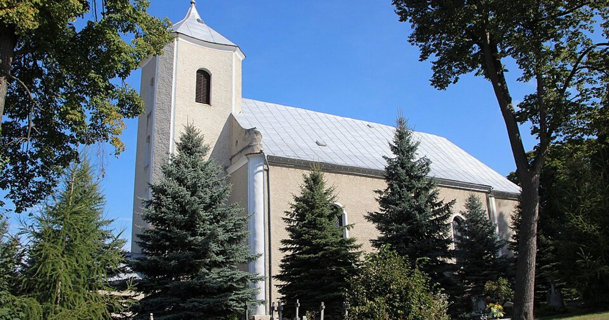 Kościół parafii Kościół św. Michała Archanioła w Szklary — zdjęcie