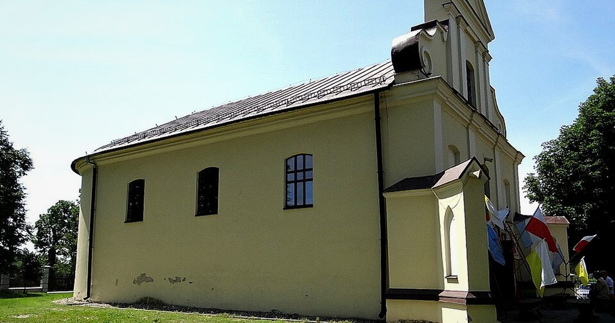 Kościół parafii Kościół św. Michała Archanioła w Żdżanne — zdjęcie
