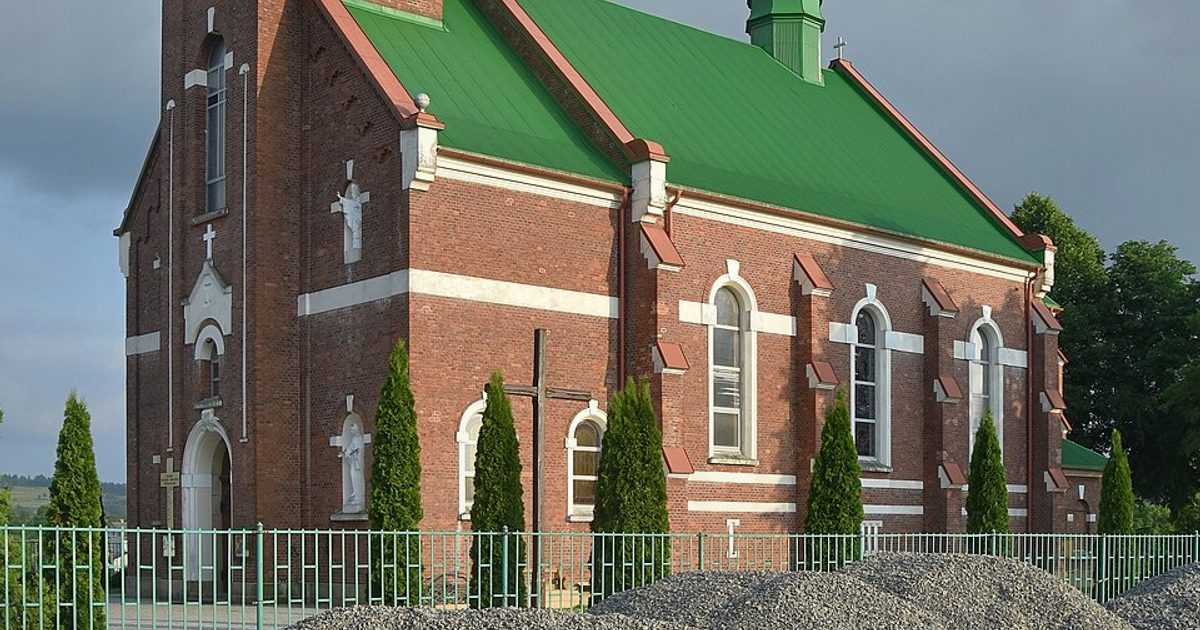 Kościół parafii Kościół św. Mikołaja Biskupa w Niebieszczany — zdjęcie
