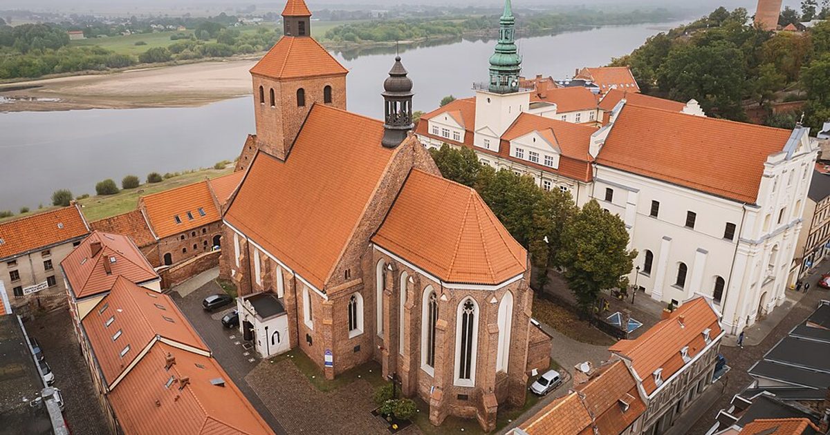 Dzieła sztuki sakralnej — Kościół św. Mikołaja Bpa, Grudziądz. Zdjęcie: Wikimedia Commons.