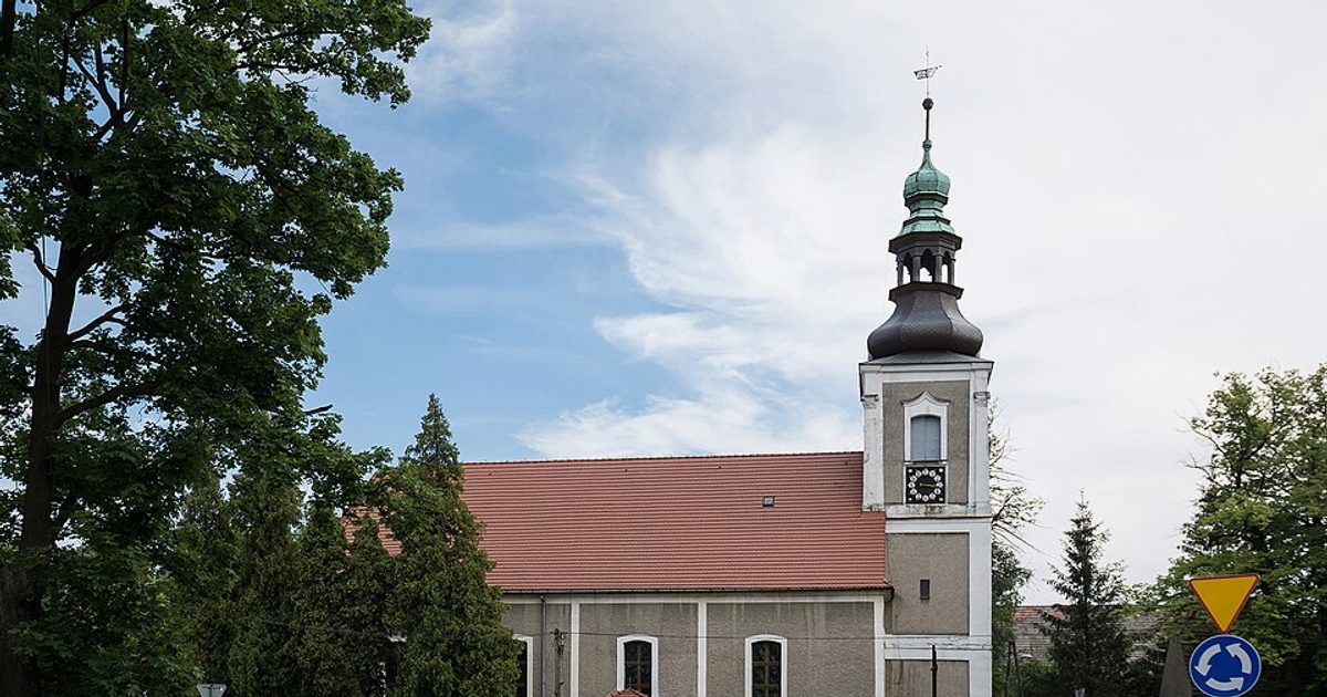 Kościół parafii Kościół św. Mikołaja w Brzeźnica — zdjęcie
