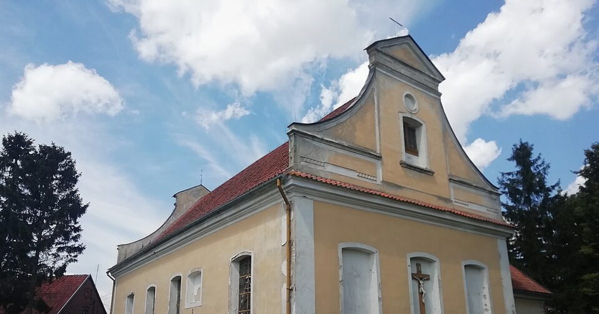 Kościół parafii Kościół św. Mikołaja w Dąbrówka Malborska — zdjęcie