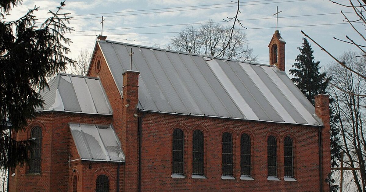 Kościół parafii Kościół św. Mikołaja i bł. Biskupa Michała Kozala w Krostkowo — zdjęcie