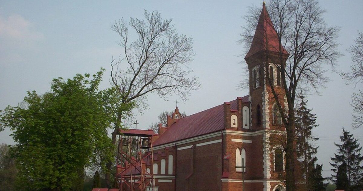 Kościół parafii Kościół św. Mikołaja w Kozłów Szlachecki — zdjęcie