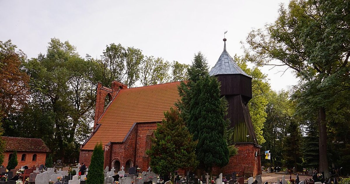 Kościół parafii Kościół św. Mikołaja w Lisewo Malborskie — zdjęcie