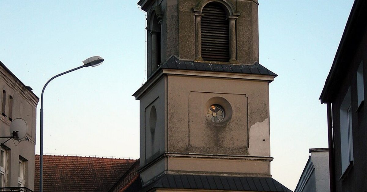 Kościół parafii Kościół św. Mikołaja w Mrocza — zdjęcie