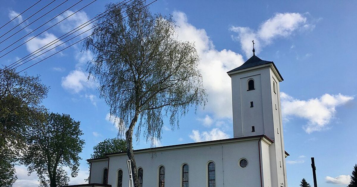 Dzieła sztuki sakralnej — Kościół św. Mikołaja, Niedamowo. Zdjęcie: Wikimedia Commons.