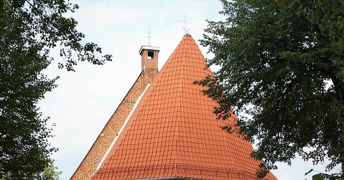 Dzieła sztuki sakralnej — Kościół św. Mikołaja, Staw. Zdjęcie: Wikimedia Commons.