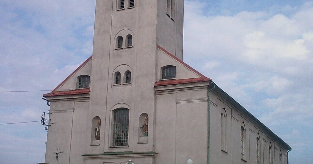 Kościół parafii Kościół św. Mikołaja w Zakrzów — zdjęcie