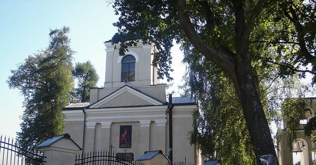 Kościół parafii Kościół św. Mikołaja w Zakrzówek — zdjęcie
