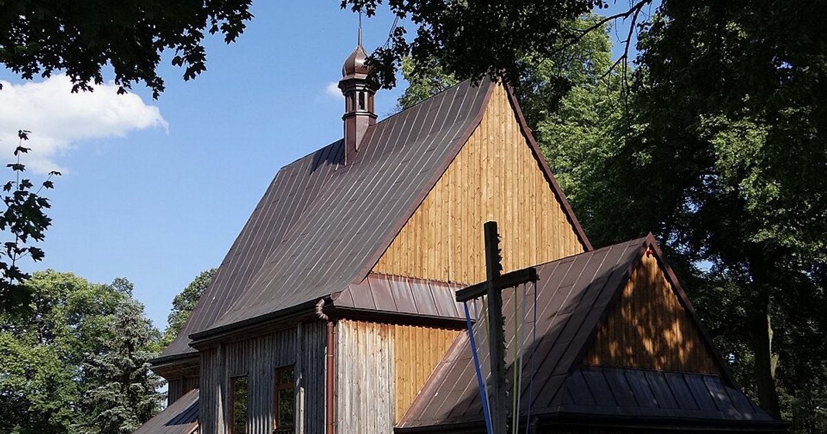 Kościół parafii Kościół św. Onufrego i Niepokalanego Serca NMP w Dąbrówka — zdjęcie