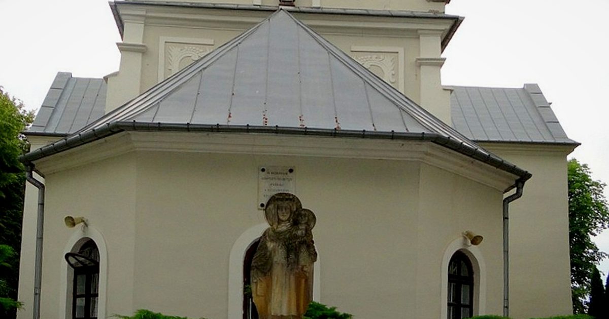 Dzieła sztuki sakralnej — Kościół św. Piotra i Pawła, Waśniów. Zdjęcie: Wikimedia Commons.