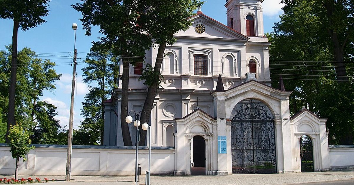 Kościół parafii Kościół św. Rocha w Rząśnia — zdjęcie