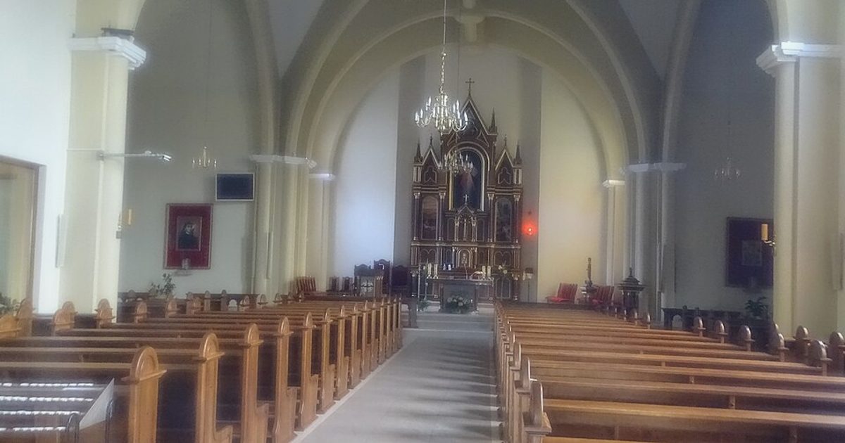 Kościół parafii Kościół św. Siostry Faustyny Kowalskiej w Szczecin — zdjęcie