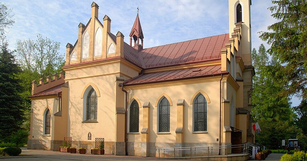 Dzieła sztuki sakralnej — Kościół św. Stanisława Biskupa, Rymanów Zdrój. Zdjęcie: Wikimedia Commons.