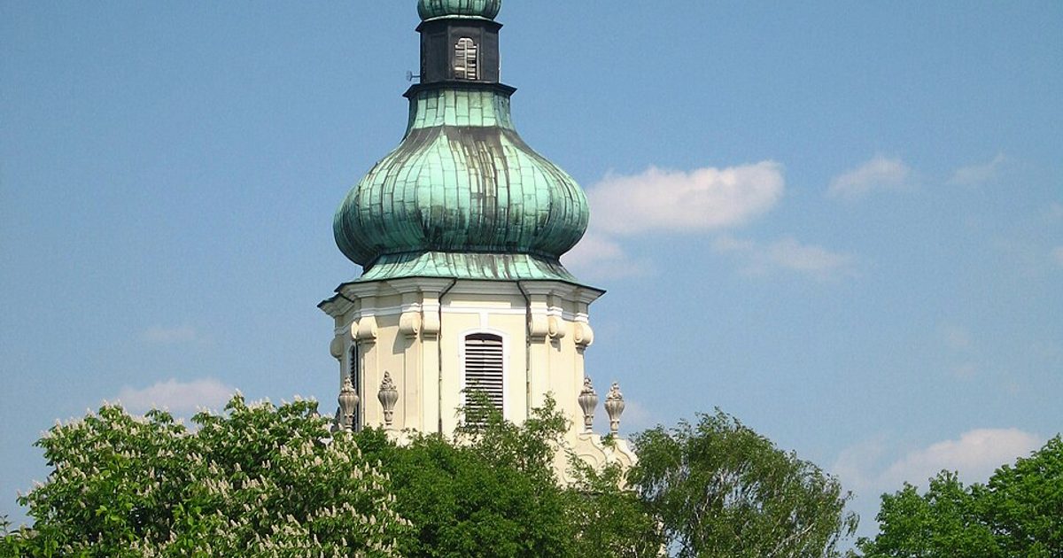Kościół parafii Kościół św. Stanisława BM w Chmielów — zdjęcie
