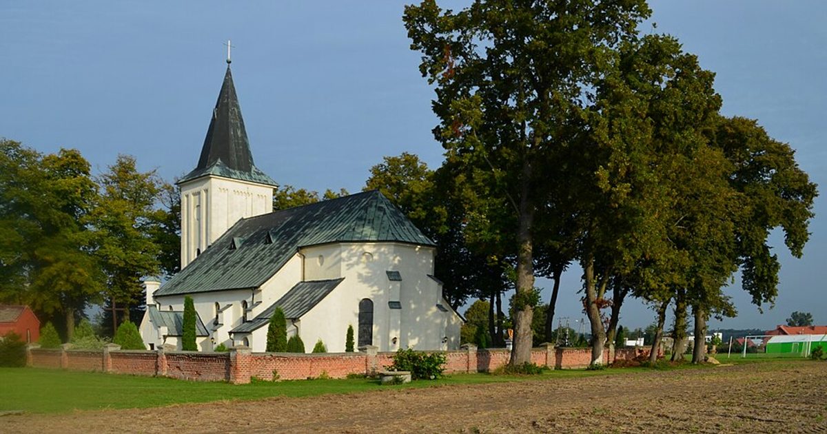 Dzieła sztuki sakralnej — Kościół św. Stanisława BM, Pruśce. Zdjęcie: Wikimedia Commons.