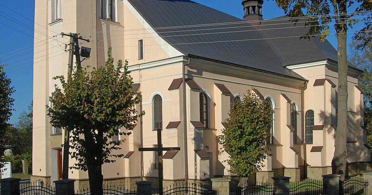 Kościół parafii Kościół św. Stanisława Kostki w Bircza — zdjęcie