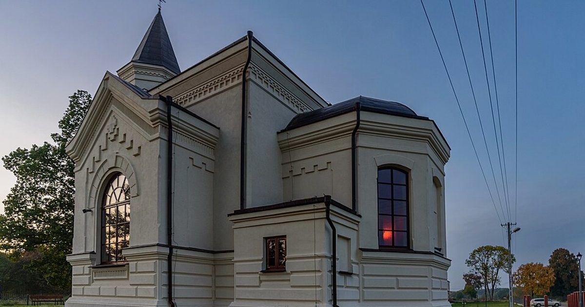 Dzieła sztuki sakralnej — Kościół św. Stanisława Kostki, Kosyń. Zdjęcie: Wikimedia Commons.