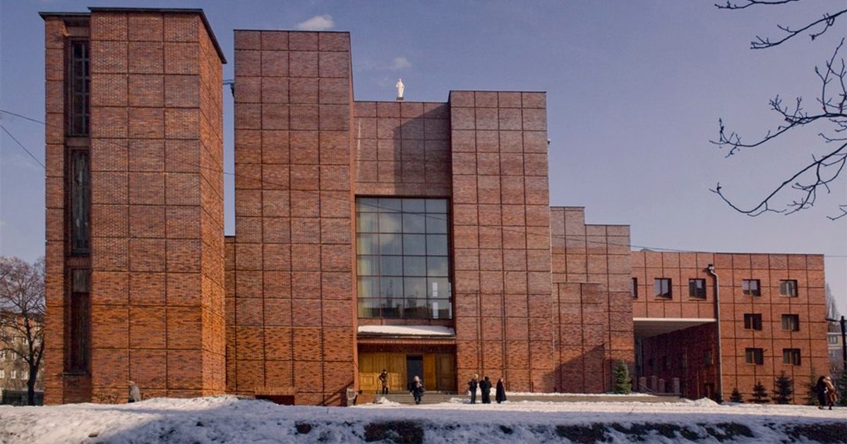 Kościół parafii Kościół św. Stanisława Kostki w Wrocław — zdjęcie