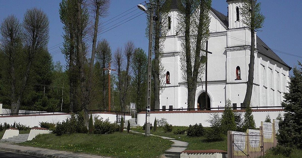 Kościół parafii Kościół św. Teresy od Dzieciątka Jezus w Ruski Bród — zdjęcie