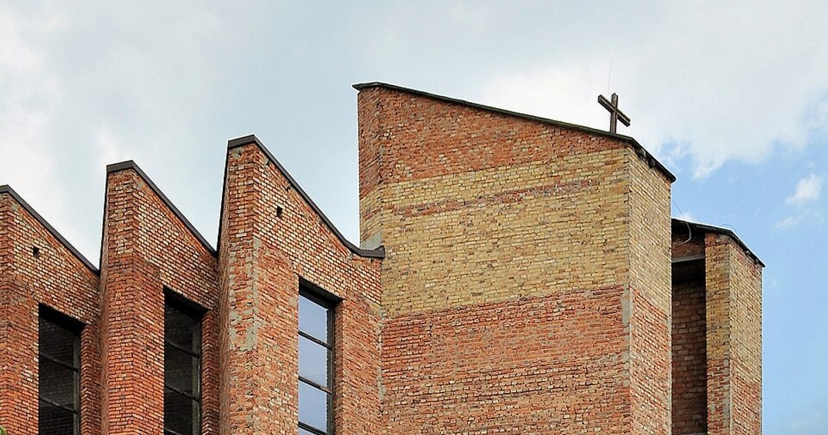 Kościół parafii Kościół św. Urszuli Ledóchowskiej w Częstochowa — zdjęcie