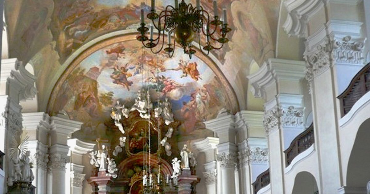 Kościół parafii Kościół św. Walentego Męczennika w Lubiąż — zdjęcie