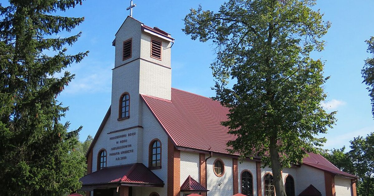 Kościół parafii Kościół św. Walentego w Unierzyż — zdjęcie