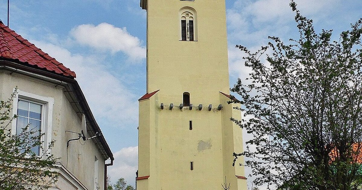 Kościół parafii Kościół św. Wawrzyńca w Czernina — zdjęcie