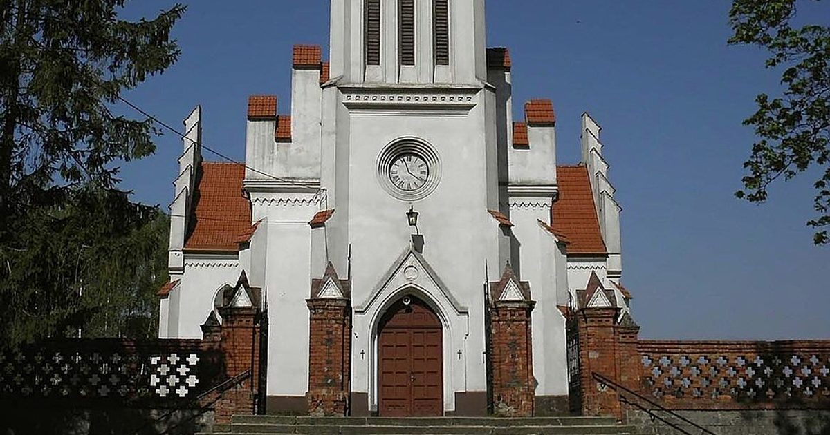 Kościół parafii Kościół św. Wawrzyńca w Niekłań wielki — zdjęcie
