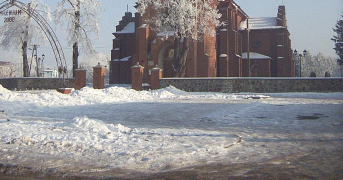 Kościół parafii Kościół św. Wawrzyńca w Wrzos — zdjęcie