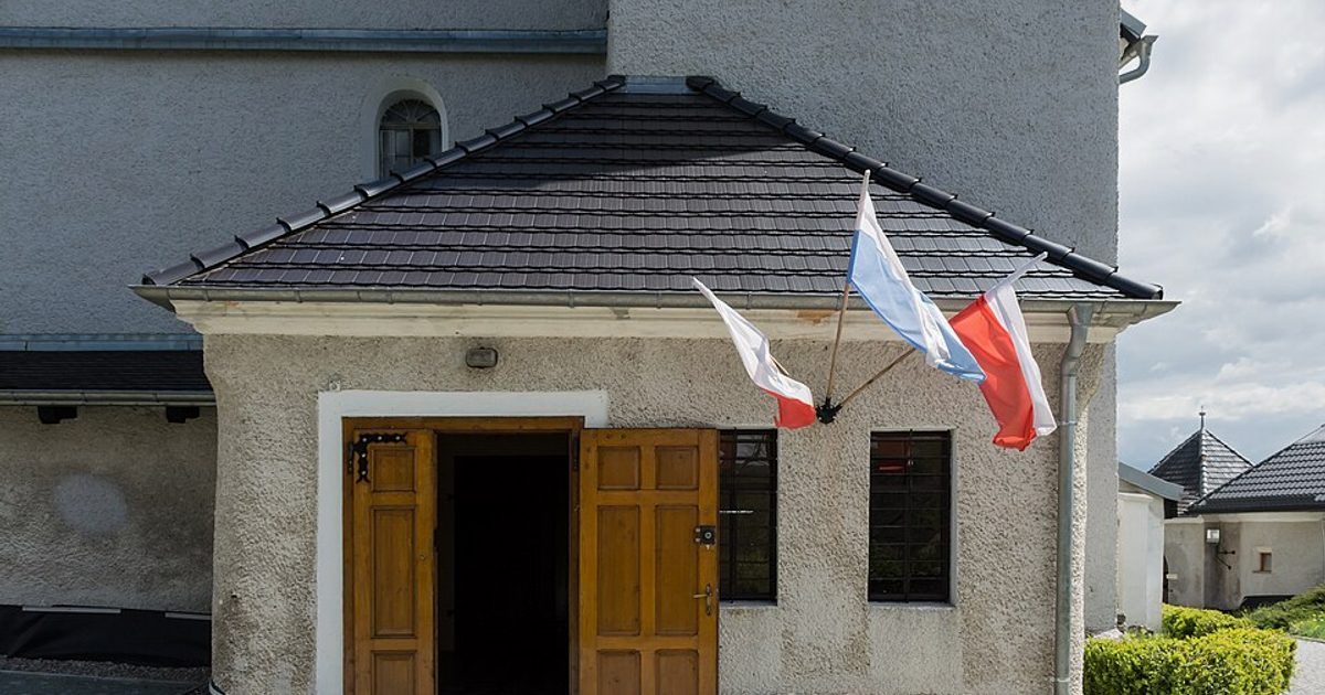 Kościół parafii Kościół św. Wita w Niwa — zdjęcie