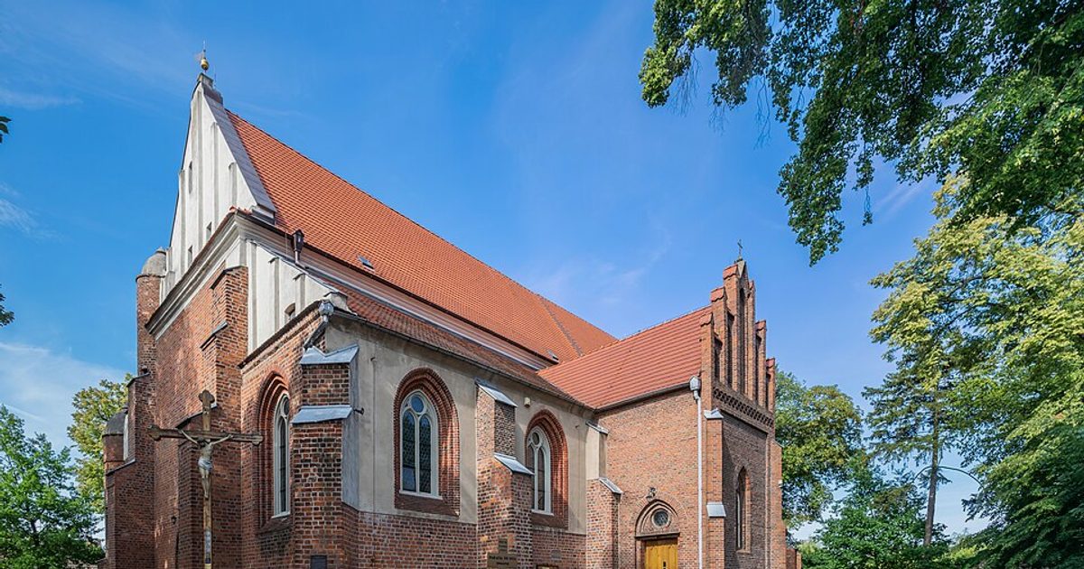 Kościół parafii Kościół św. Wita w Rogoźno — zdjęcie
