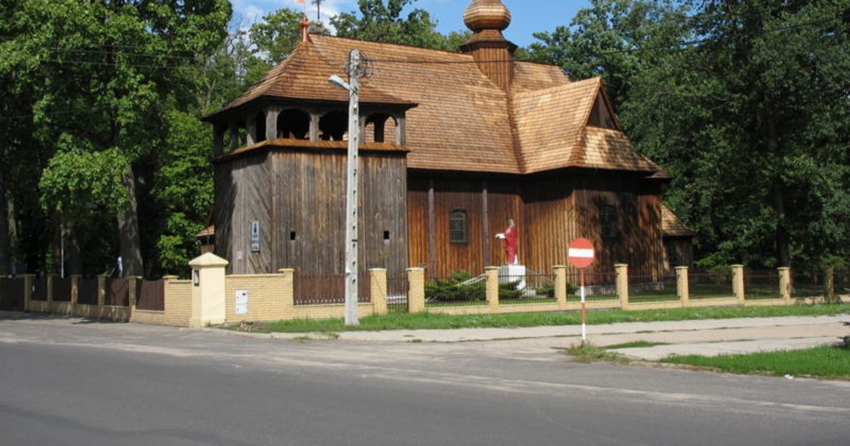 Kościół parafii Kościół św. Wojciecha w Dobroń — zdjęcie