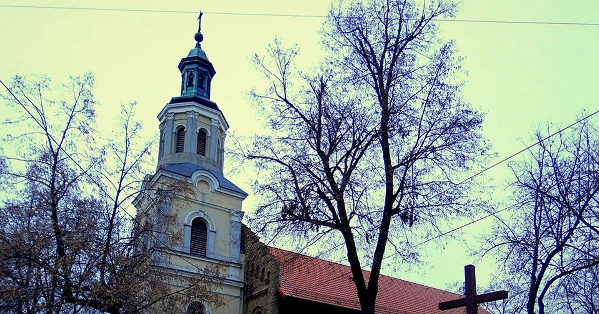 Dzieła sztuki sakralnej — Kościół św. Wojciecha, Parchanie. Zdjęcie: Wikimedia Commons.