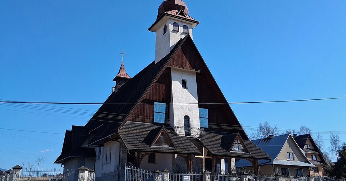 Kościół parafii Kościół św. Wojciecha w Zaskale — zdjęcie