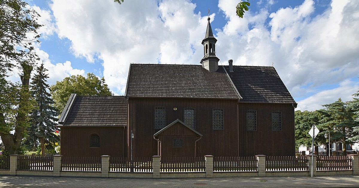 Dzieła sztuki sakralnej — Kościół św. Zygmunta, Żelichów. Zdjęcie: Wikimedia Commons.