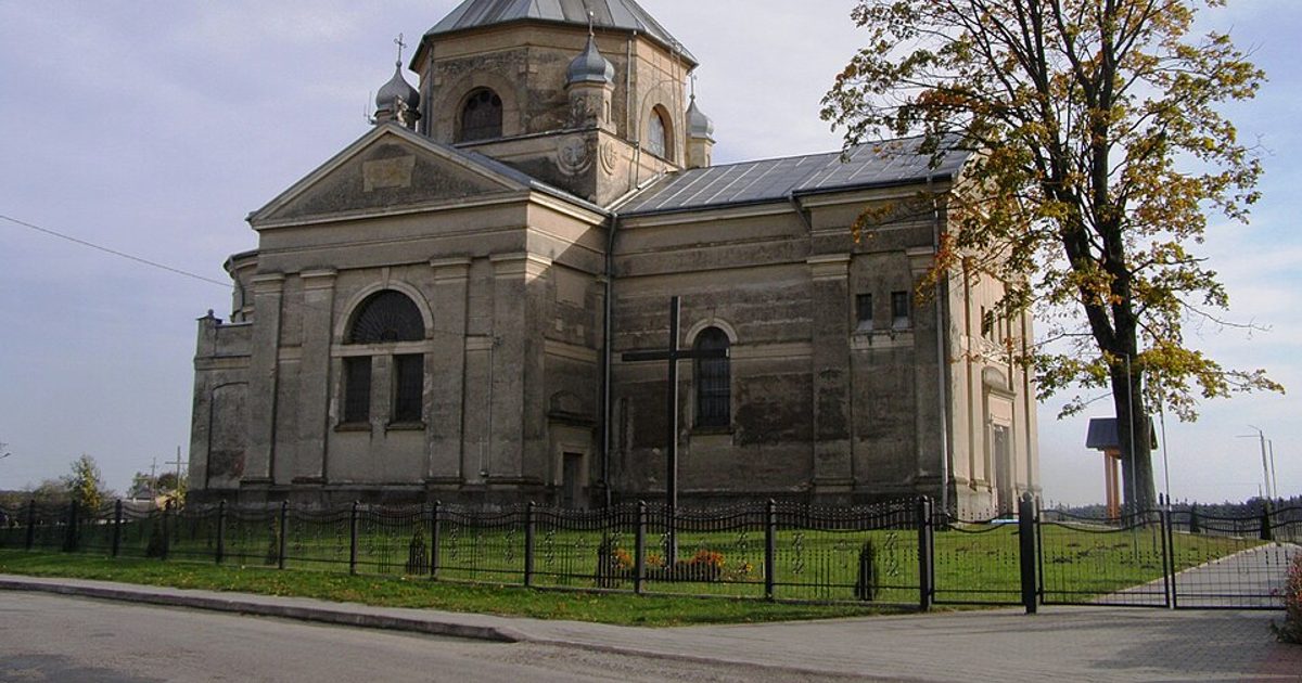 Kościół parafii Kościół Świętego Krzyża w Żurawce — zdjęcie