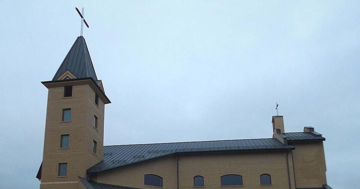 Kościół parafii Kościół Świętej Rodziny w Augustów — zdjęcie