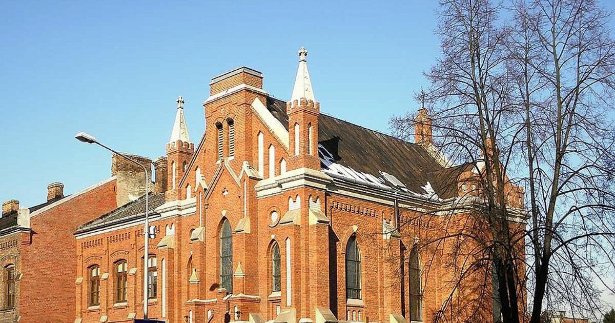 Dzieła sztuki sakralnej — Kościół Świętej Rodziny, Radom. Zdjęcie: Wikimedia Commons.