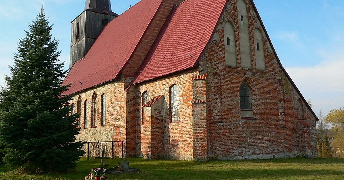 Kościół parafii Kościół Świętej Rodziny w Żelazna Góra — zdjęcie