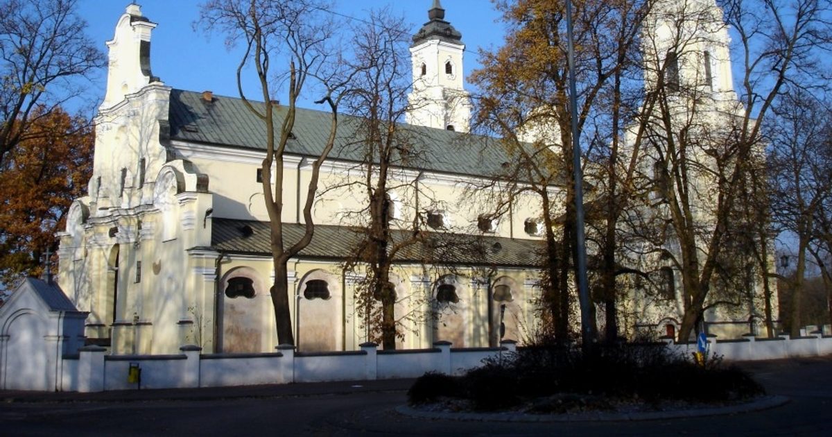 Dzieła sztuki sakralnej — Kościół Świętej Trójcy, Kobyłka. Zdjęcie: Wikimedia Commons.