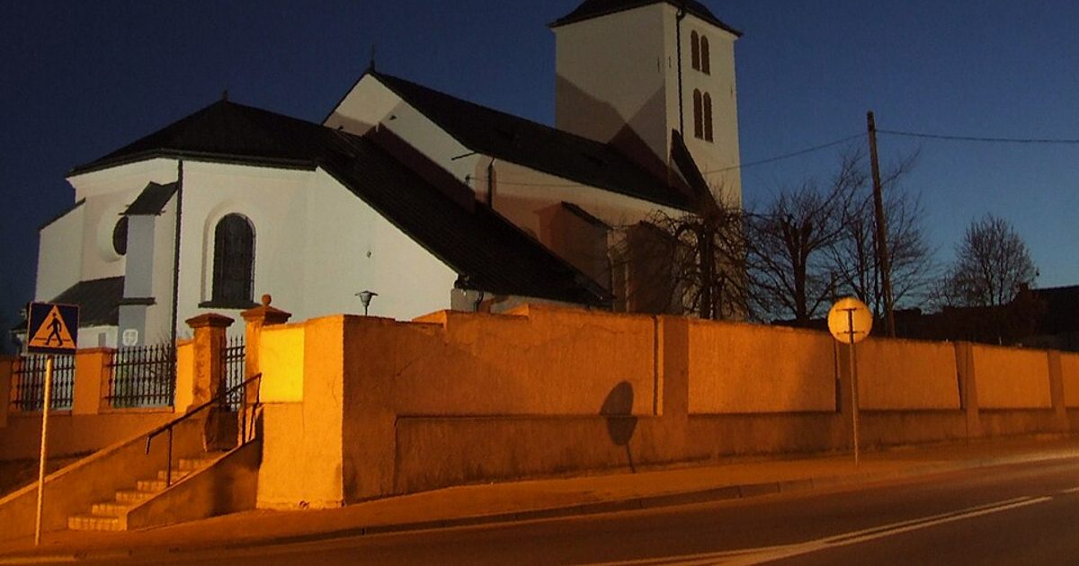 Kościół parafii Kościół Świętej Trójcy w Lipsko — zdjęcie