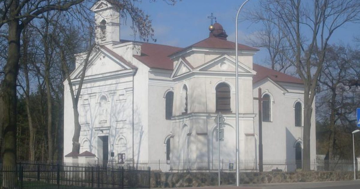 Kościół parafii Kościół Świętej Trójcy w Niegów — zdjęcie