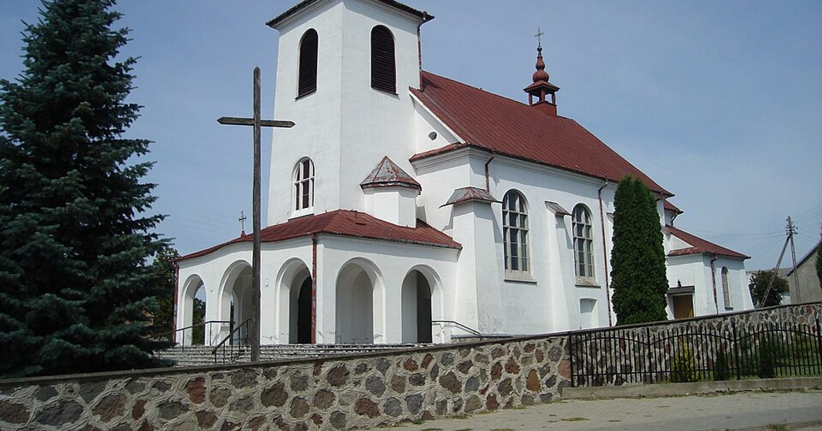 Kościół parafii Kościół Trójcy Przenajświętszej w Borkowo — zdjęcie