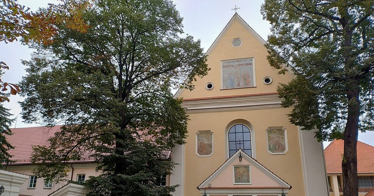 Kościół parafii Kościół Trójcy Przenajświętszej w Jarosław — zdjęcie